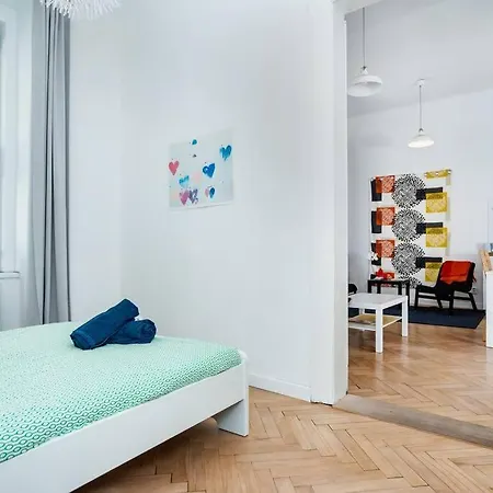 Bright, Spacious In The Historic Centre * Πράγα