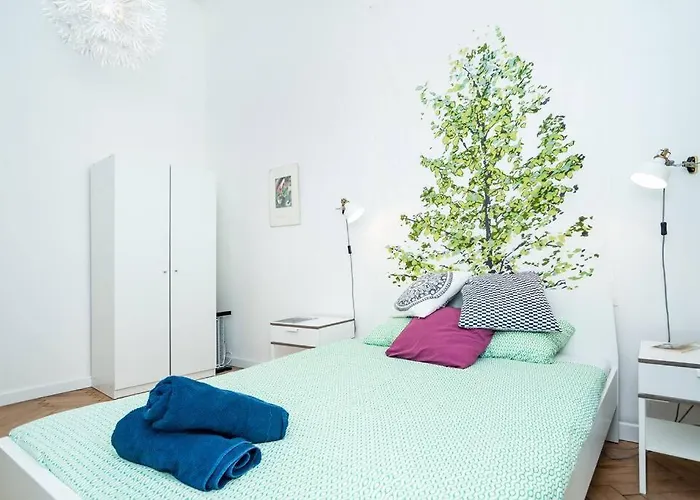 Bright, Spacious In The Historic Centre *
